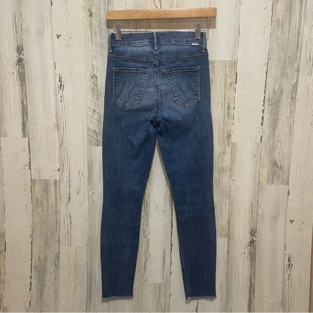 Mother High Waisted Looker Ankle Fray Jeans-Not Rough Enough Medium Wash size 24 - Picture 10 of 16